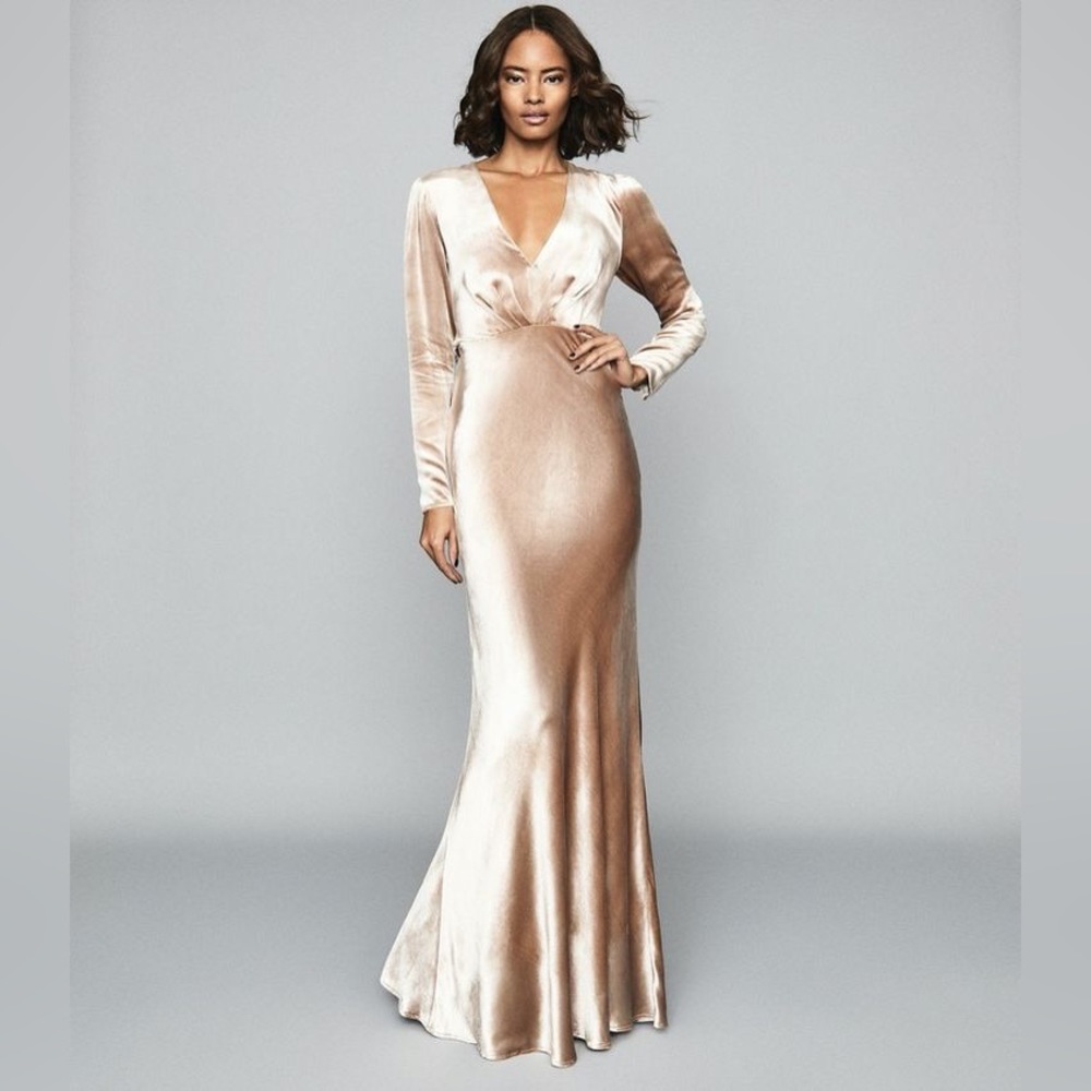 NWT Reiss Klara Gold Maxi Dress Gown
NWT/NEW
 Size 0